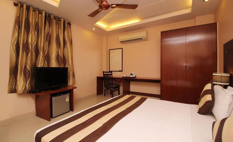 Hotel Kyron Delhi  Dış mekan fotoğraf